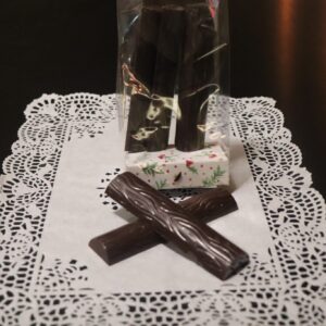 Chocolade 4 x buche gevuld +/- 135g donker
